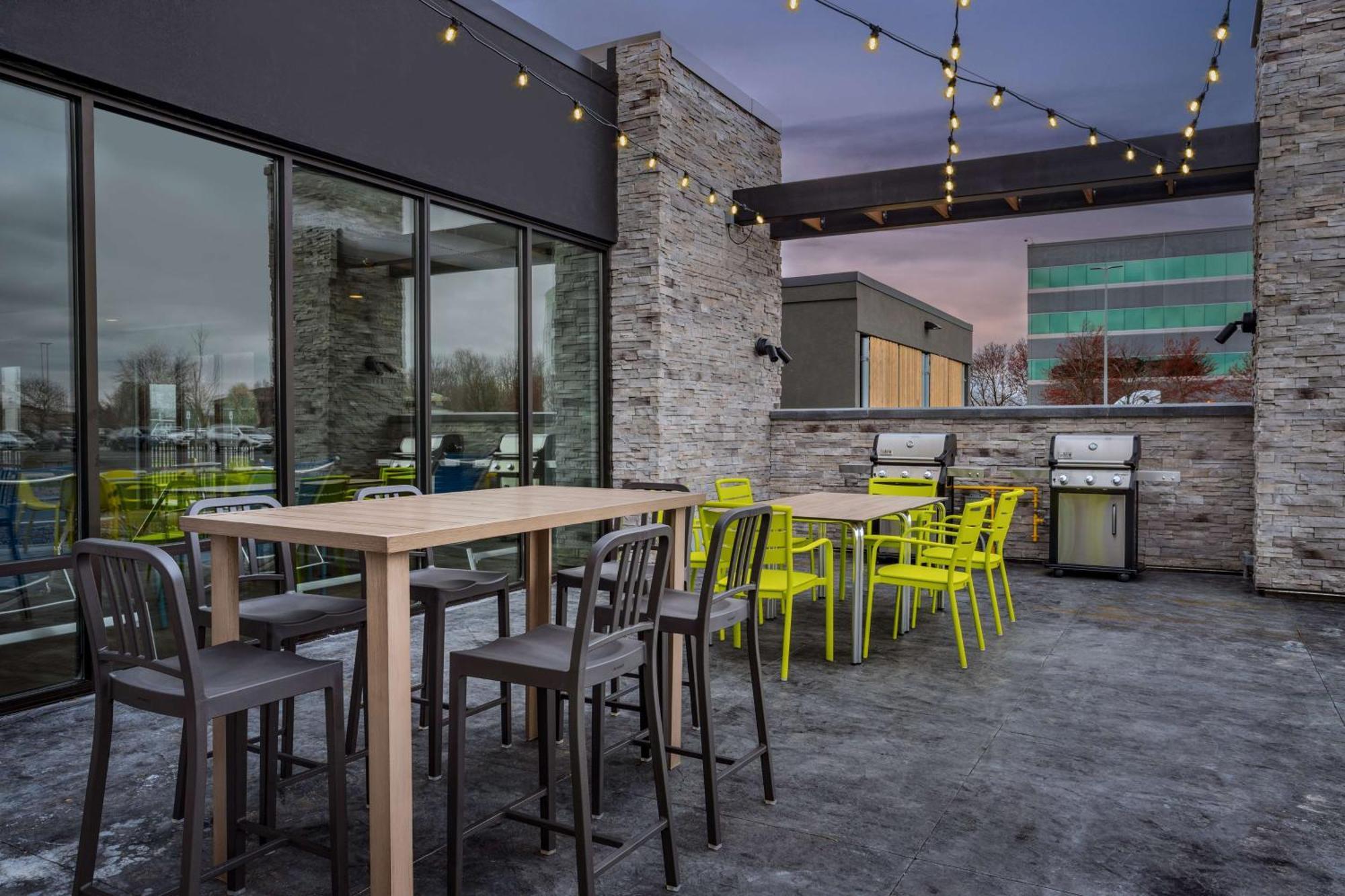 Home2 Suites By Hilton Indianapolis North At Intech Park المظهر الخارجي الصورة